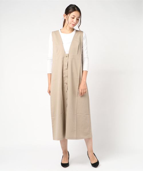 flower（フラワー）の「ボタンエプロンワンピース（ワンピース・レディース・ベージュ/ブラック・FREE）」の6枚目の写真