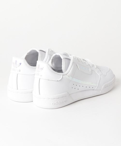 adidas（アディダス）の「adidas アディダス CONTINENTAL80J FU6669 WHT/WHT/BLK（スニーカー・レディース・ホワイト系その他・25.5cm/23.0cm/24.0cm/25.0cm/22.5cm/23.5cm/24.5cm/22.0cm）」の2枚目の写真