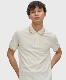 FRED PERRY（フレッドペリー）の「新色先行予約受付中/The Fred Perry Shirt - M12/イングランド製フレッドペリーポロシャツ（ポロシャツ）」