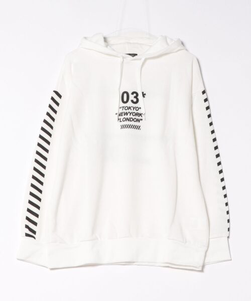 STYLEBLOCK（スタイルブロック）の「裏毛ビッグシルエットプリントスウェットパーカー（パーカー・メンズ・ホワイト/ブラック/ベージュ/ネイビー/ピンク/ホワイト系その他2/ホワイト系その他3/ブラック系その他3/ブラック系その他2/ブルー系その他/ブラック系その他/ホワイト系その他・M/L）」の4枚目の写真