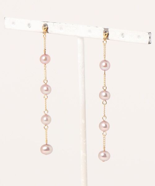 RIGAaccessory(リガアクセサリー)の「淡水パールステーションピアス(ピアス(両耳用)・レディース・ピンク・FREE)」の1枚目の写真