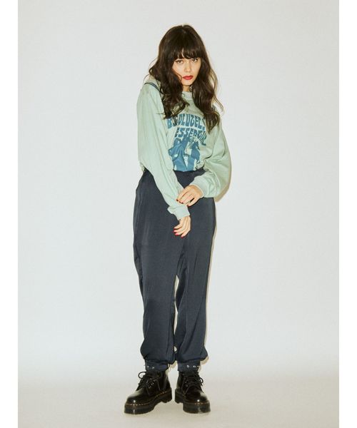 jouetie(ジュエティ)の「ヘムベルトサテンパンツ(その他パンツ・レディース・ブラック/ラベンダー/ベージュ・MEDIUM)」の4枚目の写真