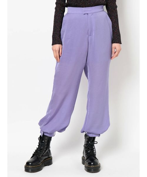 jouetie(ジュエティ)の「ヘムベルトサテンパンツ(その他パンツ・レディース・ブラック/ラベンダー/ベージュ・MEDIUM)」の12枚目の写真