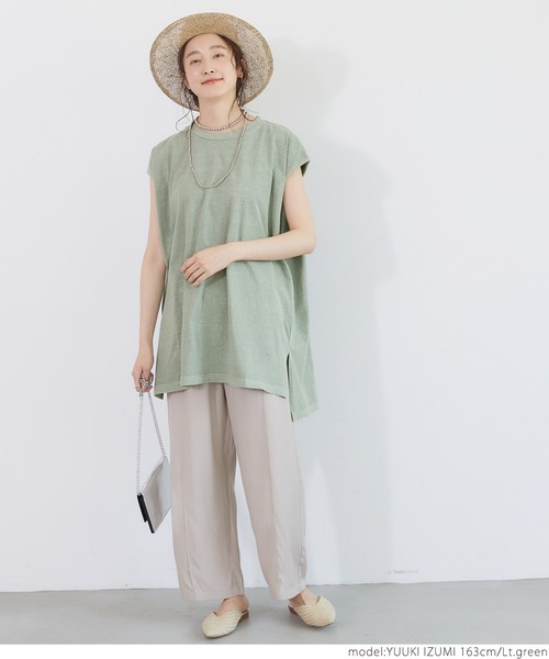 coca(coca)(コカ)の「ピグメントNSサイドスリットトップス(Tシャツ/カットソー・レディース・ブラック/ベージュ/パープル/ライトグリーン・ONE SIZE)」の7枚目の写真