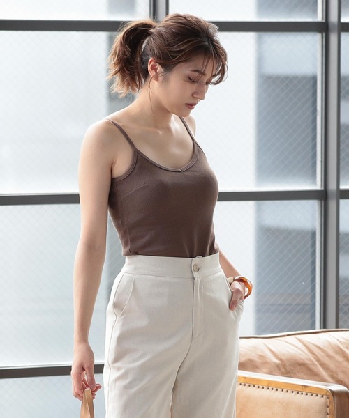 KOBE LETTUCE(コウベレタス)の「カップ付きバックオープンリブキャミソール&タンクトップ(その他アンダーウェア/インナー・レディース・ホワイト系その他/ベージュ系その他/ホワイト系その他2/グリーン系その他/モカ/ブラウン系その他/ライトベージュ/ブラック/ブラック系その他/グリーン系その他2・L/MEDIUM/SMALL/M/S/LARGE)」の19枚目の写真