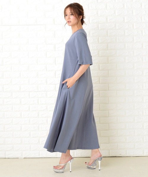 Lace Ladies（レースレディース）の「半袖ゆったりTシャツロングワンピース（ワンピース・レディース・ベージュ/ブルーグレー/ブラック/ライトグリーン・FREE）」の19枚目の写真