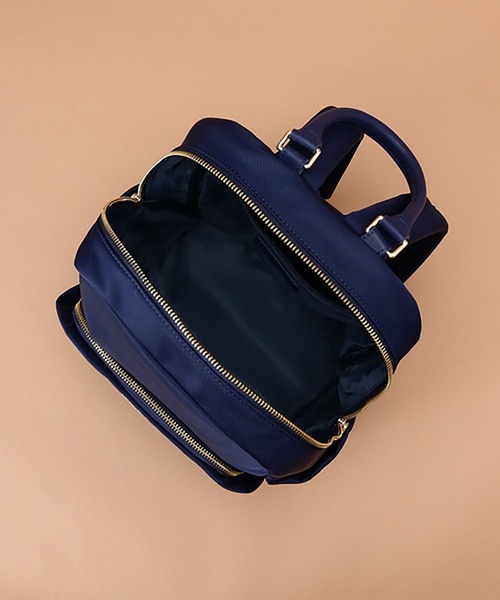 Samantha Thavasa(サマンサタバサ)の「シンプルデザインナイロンリュック(バックパック/リュック・レディース・ブラック/ベージュ/ネイビー・FREE)」の10枚目の写真