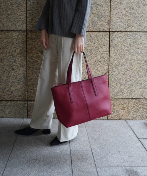 yuue' ( wear )(ユーイ)の「シンプルフェイクレザートートバッグ(トートバッグ・レディース・ライトグレー/ブラック/レッド・FREE)」の18枚目の写真