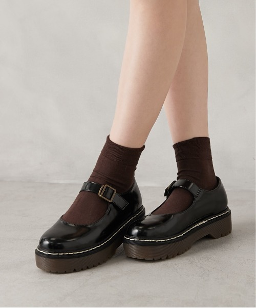 OLIVE des OLIVE Tストラップシューズ 厚底シューズ OLIVE des OLIVE（オリーブデオリーブ）の「Tストラップシューズ