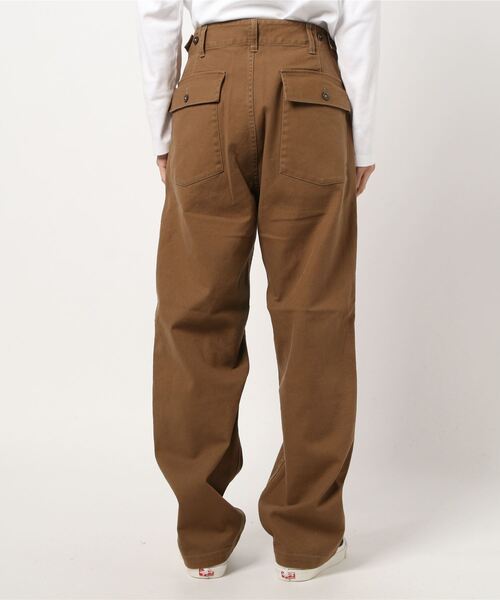 ADAM ET ROPE'（アダムエロペ）の「レフトハンドツイルベイカーパンツ（その他パンツ・メンズ・カーキ/ブラック系その他・M/L）」の3枚目の写真