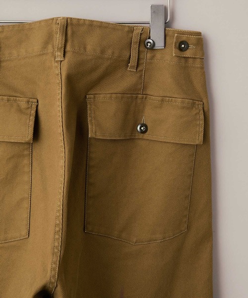 ADAM ET ROPE'（アダムエロペ）の「レフトハンドツイルベイカーパンツ（その他パンツ・メンズ・カーキ/ブラック系その他・M/L）」の9枚目の写真