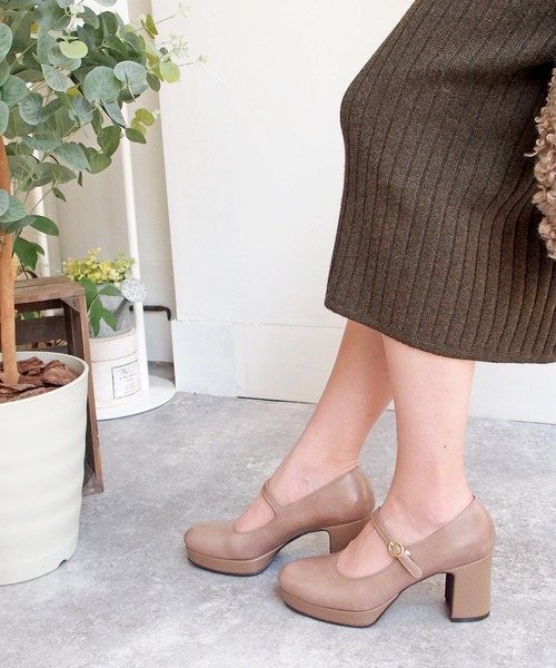 あしながおじさん（アシナガオジサン）の「厚底ストラップパンプス　3710321（パンプス・レディース・ブラック/クリアブラック/グレイッシュベージュ/ワイン/サンドベージュ・22.5cm/23.5cm/24.5cm/23.0cm/24.0cm）」の3枚目の写真