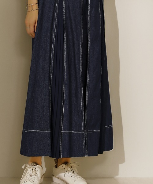 Bou Jeloud（ブージュルード）の「タックプリーツデニムスカート（デニムスカート・レディース・ナチュラル/インディゴブルー/ベージュ/カーキ・38）」の10枚目の写真