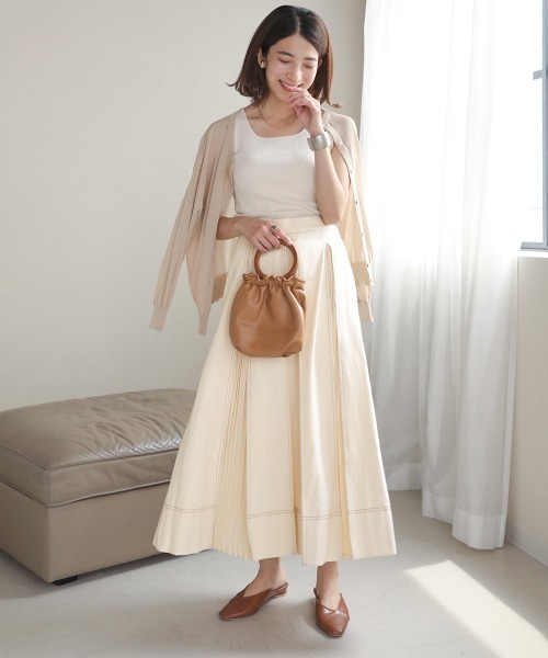 Bou Jeloud（ブージュルード）の「タックプリーツデニムスカート（デニムスカート・レディース・ナチュラル/インディゴブルー/ベージュ/カーキ・38）」の19枚目の写真