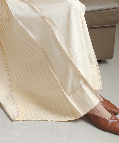 Bou Jeloud（ブージュルード）の「タックプリーツデニムスカート（デニムスカート・レディース・ナチュラル/インディゴブルー/ベージュ/カーキ・38）」の17枚目の写真