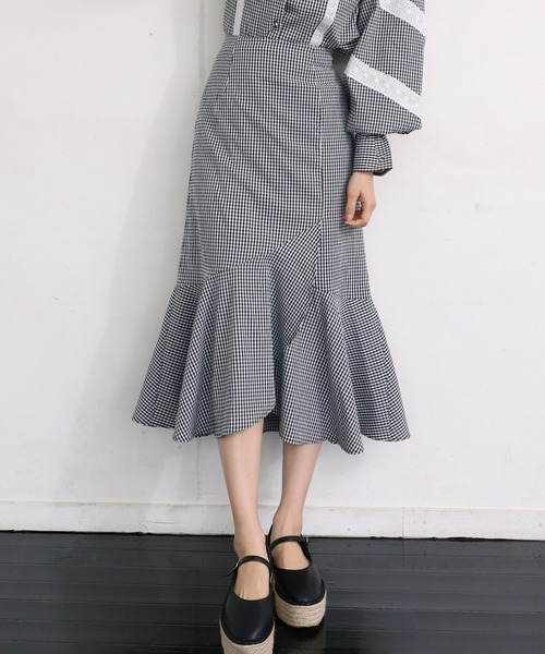 one after another NICE CLAUP（ワンアフターアナザーナイスクラップ）の「アソートスカート（スカート・レディース・オフホワイト/ブラック/サックスブルー/チェック・FREE）」の4枚目の写真