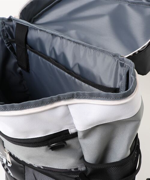 ＴＯＲＲＡＮＣＥ２ デイパック/バックパック PRODUCTS 2層 