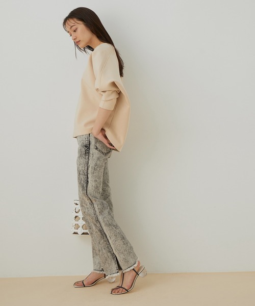 ADAM ET ROPE'(アダムエロペ)の「【アウトレット店舗・WEB限定】ダンボールニットドルマンプルオーバー(スウェット・レディース・ブラック/ベージュ/モスグリーン・FREE)」の9枚目の写真