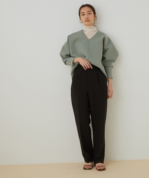 ADAM ET ROPE'(アダムエロペ)の「【アウトレット店舗・WEB限定】ダンボールニットドルマンプルオーバー(スウェット・レディース・ブラック/ベージュ/モスグリーン・FREE)」の6枚目の写真