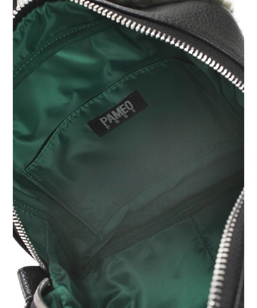 PAMEO POSE（パメオポーズ）の「Boxy Bag（ハンドバッグ・レディース・ブラック/シルバー・FREE）」の11枚目の写真