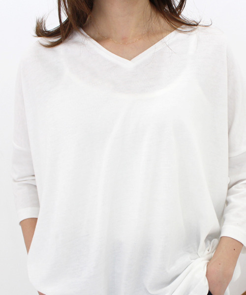 MODE ROBE（モードローブ）の「Vネックドルマントップス（Tシャツ/カットソー・レディース・ホワイト/ブラック/その他・FREE）」の18枚目の写真