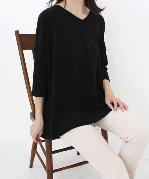 MODE ROBE（モードローブ）の「Vネックドルマントップス（Tシャツ/カットソー・レディース・ホワイト/ブラック/その他・FREE）」の6枚目の写真