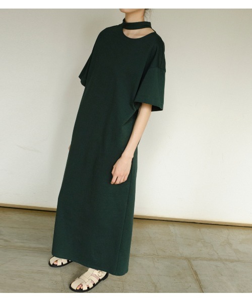 LE CIEL BLEU（ルシェルブルー）の「Cut-out Tee Dress（ワンピース・レディース・ブラック/ダークグリーン/ベージュ・36）」の20枚目の写真