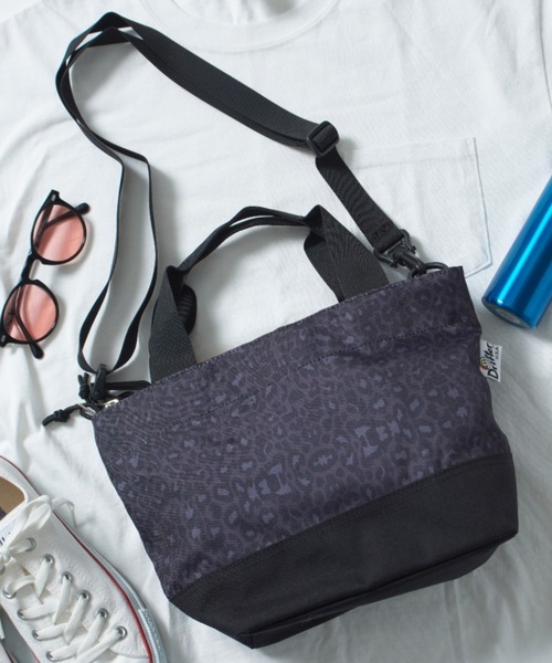 Drifter（ドリフター）の「【Drifter】DAILY TOTE ナイロン2WAYトートバッグorショルダーバッグ ※（トートバッグ・レディース・ブラック/ダークブラウン/タン/レオパード/マルチ/その他3/その他2/その他4/その他5/その他6/その他7・FREE）」の5枚目の写真