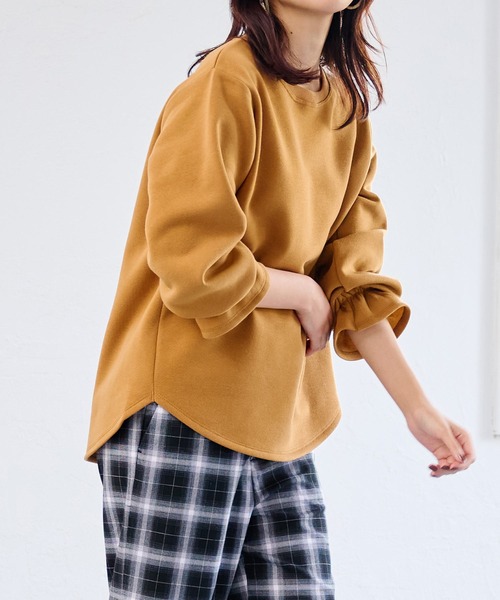 RANAN(ラナン)の「ふわふわあったか!裏起毛ボリュームスリーブプルオーバー(Tシャツ/カットソー・レディース・キャメル/ブラック/チャコールグレー/ライトグレー/アイボリー/グレイッシュベージュ/ネイビー/ブルー・M/L/LL/3L)」の12枚目の写真