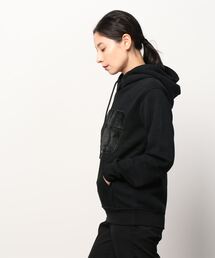 BACK BIG LOGO HOODIE アグ UGG新品未使用タグ付き UGG（アグ）の「UGG BACK BIG LOGO HOODIE アグ バックビッグ