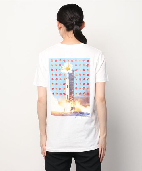 mmym(エムエムワイエム)の「mmym(エムエムワイエム)FLOWER ROCKET T-SHIRTS(Tシャツ/カットソー・レディース・ホワイト/ブラック・MEDIUM)」の3枚目の写真