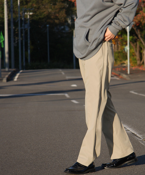 ZIP FIVE（ジップファイブ）の「【ZIP FIVE】センタープレス ソフトテーパードフレアスラックスパンツ（スラックス・メンズ・ブラック/グレイッシュベージュ/アイボリー・SMALL/MEDIUM/LARGE/X-LARGE）」の16枚目の写真