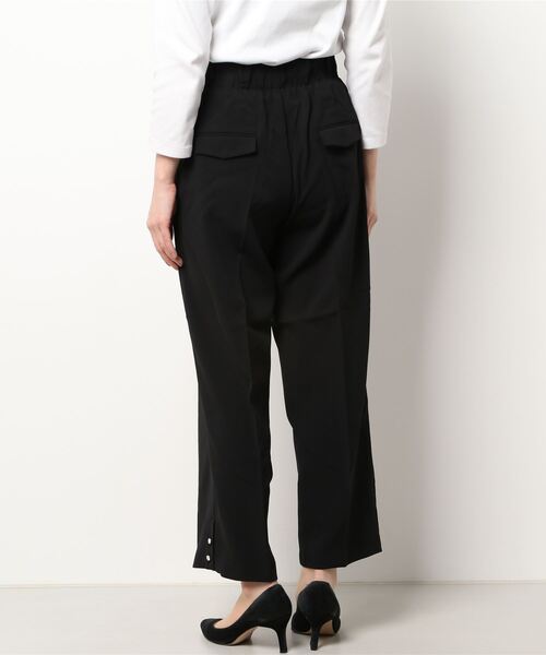 Q（キュー）の「フロントタックストレートワイドパンツ（その他パンツ・レディース・ブラック/レモンイエロー・MEDIUM）」の4枚目の写真