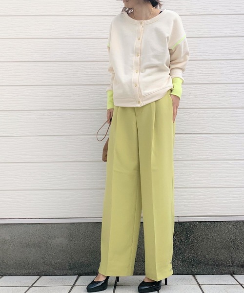 Q（キュー）の「フロントタックストレートワイドパンツ（その他パンツ・レディース・ブラック/レモンイエロー・MEDIUM）」の9枚目の写真