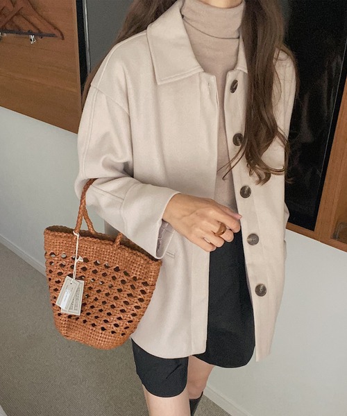 LAUIR(ラウアー)の「比翼ボタンショートコート(その他アウター・レディース・ブラック/ベージュ/ネイビー/グレイッシュベージュ/ダークベージュ・MEDIUM/LARGE/X-LARGE)」の8枚目の写真