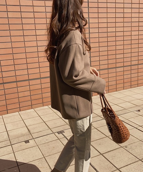 LAUIR(ラウアー)の「比翼ボタンショートコート(その他アウター・レディース・ブラック/ベージュ/ネイビー/グレイッシュベージュ/ダークベージュ・MEDIUM/LARGE/X-LARGE)」の16枚目の写真