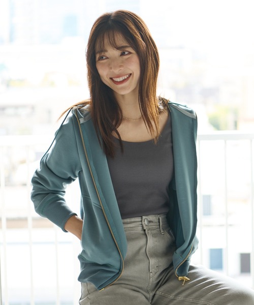 RIVE DROITE（リヴドロワ）の「シームレスタンク（タンクトップ・レディース・グレイッシュベージュ/グレー系その他/モカ/チャコールグレー・FREE）」の20枚目の写真