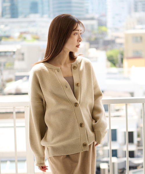 RIVE DROITE（リヴドロワ）の「シームレスタンク（タンクトップ・レディース・グレイッシュベージュ/グレー系その他/モカ/チャコールグレー・FREE）」の7枚目の写真