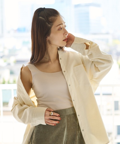 RIVE DROITE（リヴドロワ）の「シームレスタンク（タンクトップ・レディース・グレイッシュベージュ/グレー系その他/モカ/チャコールグレー・FREE）」の10枚目の写真