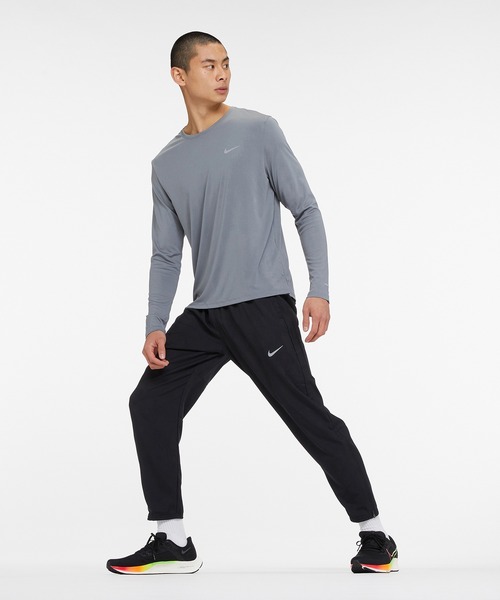 ナイキ Dri-FIT チャレンジャー メンズ ウーブン ランニングパンツ　黒 NIKE（ナイキ）の「ナイキ Dri-FIT チャレンジャー メンズ ウーブン