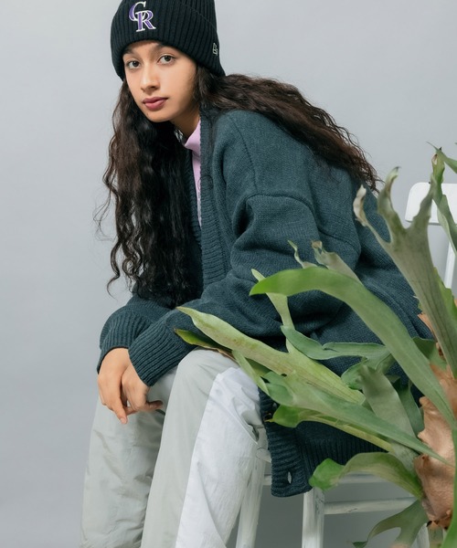 ROOPTOKYO(ループトウキョウ)の「ハイゲージ Vネックニットカーディガン(カーディガン/ボレロ・メンズ・ブラック/チャコール/ブルー/ホワイト・L/M)」の4枚目の写真