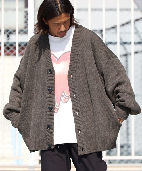 ROOPTOKYO(ループトウキョウ)の「ハイゲージ Vネックニットカーディガン(カーディガン/ボレロ・メンズ・ブラック/チャコール/ブルー/ホワイト・L/M)」の6枚目の写真