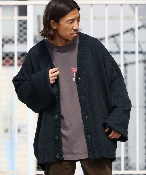 ROOPTOKYO(ループトウキョウ)の「ハイゲージ Vネックニットカーディガン(カーディガン/ボレロ・メンズ・ブラック/チャコール/ブルー/ホワイト・L/M)」の5枚目の写真