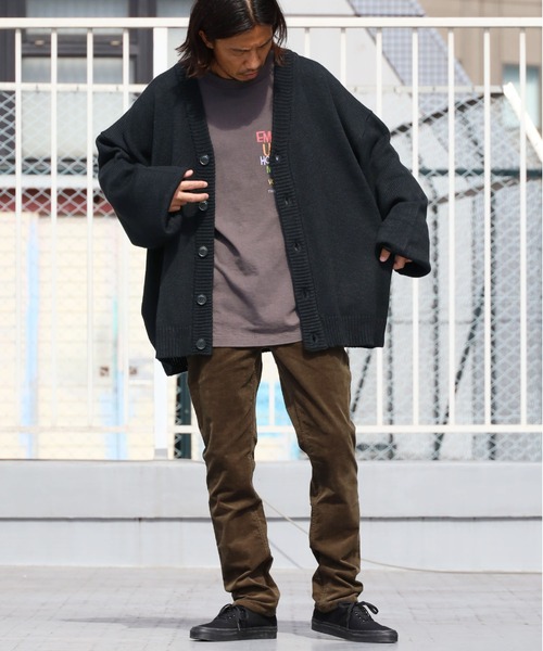 ROOPTOKYO(ループトウキョウ)の「ハイゲージ Vネックニットカーディガン(カーディガン/ボレロ・メンズ・ブラック/チャコール/ブルー/ホワイト・L/M)」の14枚目の写真