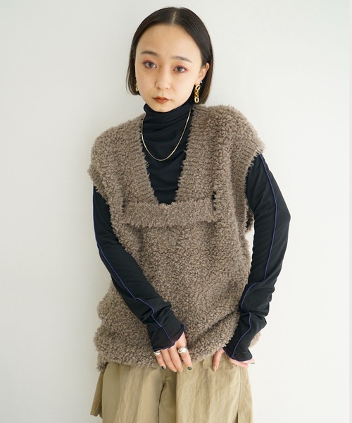 G.V.G.V.(ジーヴィージーヴィー)の「SHAGGY YARN VEST(ベスト・レディース・ホワイト/ブラウン・ONE SIZE)」の2枚目の写真