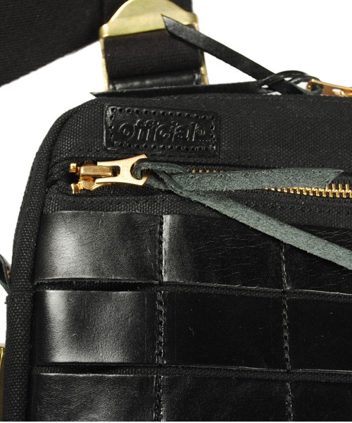 OFFICIAL（オフィシャル）の「OFFICIAL オフィシャル/ Marshall Style Tri-Strap Chest Bag レザー キャンバス  チェストバッグ 日本別注モデル OF21-004J OF21-005J OF21-006J（ボディバッグ/ウエストポーチ・メンズ・ブラック/ブラウン/ナチュラル・FREE）」の6枚目の写真
