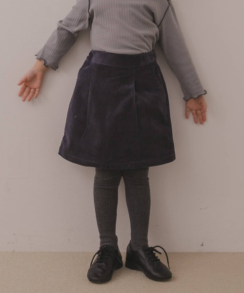 URBAN RESEARCH DOORS(アーバンリサーチドアーズ)の「コーデュロイタックスカート(KIDS)(その他パンツ・キッズ・アイボリー/ネイビー・90/105/120/135)」の15枚目の写真