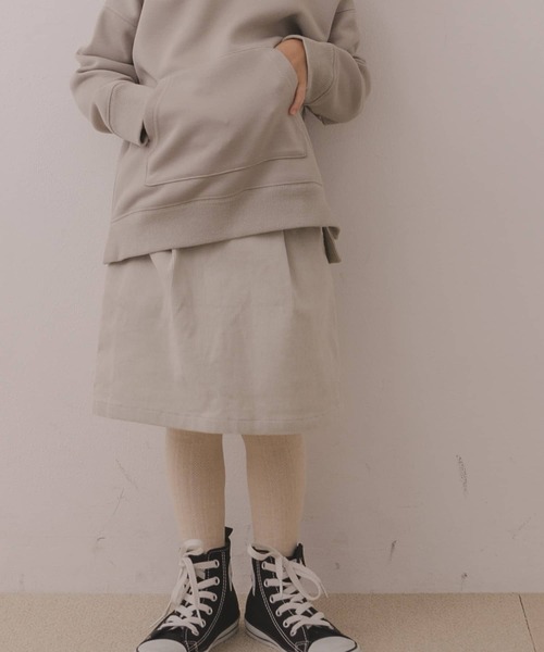 URBAN RESEARCH DOORS(アーバンリサーチドアーズ)の「コーデュロイタックスカート(KIDS)(その他パンツ・キッズ・アイボリー/ネイビー・90/105/120/135)」の3枚目の写真
