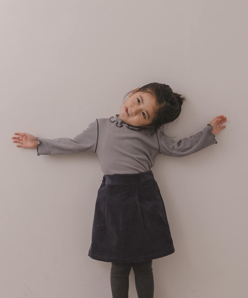 URBAN RESEARCH DOORS(アーバンリサーチドアーズ)の「コーデュロイタックスカート(KIDS)(その他パンツ・キッズ・アイボリー/ネイビー・90/105/120/135)」の16枚目の写真