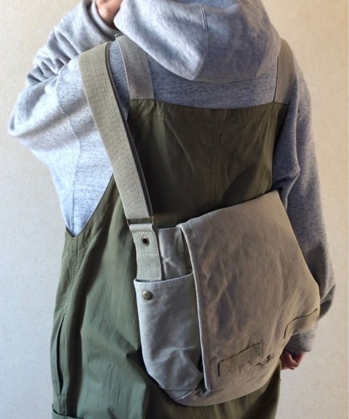 ROOP TOKYO by みー(ループトウキョウバイミー)の「ROOPTOKYO by みー milirary shoulder bag ミリタリー ショルダーバッグ(ショルダーバッグ・メンズ・オリーブ・FREE)」の21枚目の写真